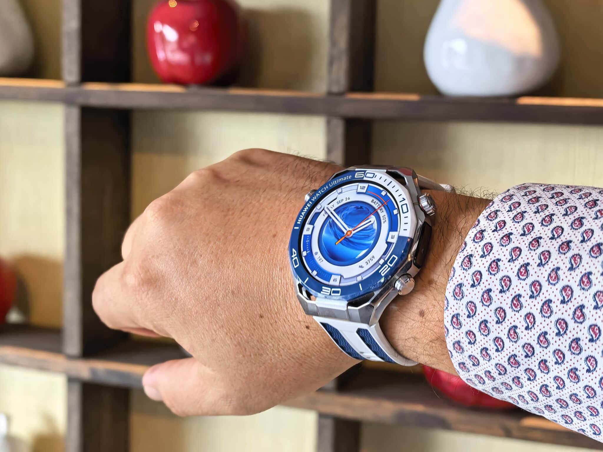 От върха на планината до дъното на океана: HUAWEI Watch Ultimate 2 е часовникът, който не познава граници