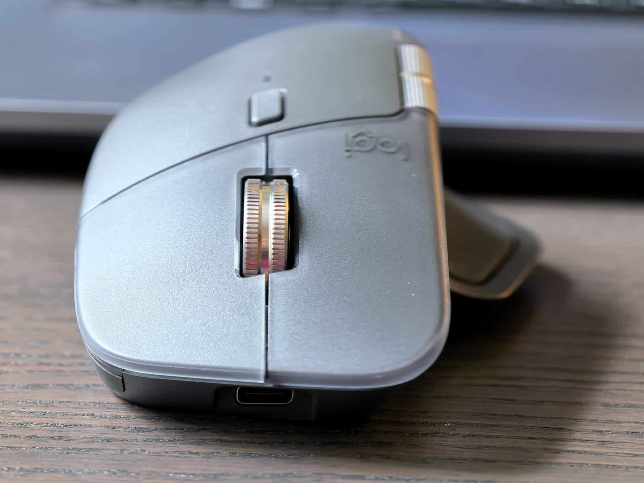 Logitech MX Master 4: Мишката, която пренаписва правилата на продуктивността