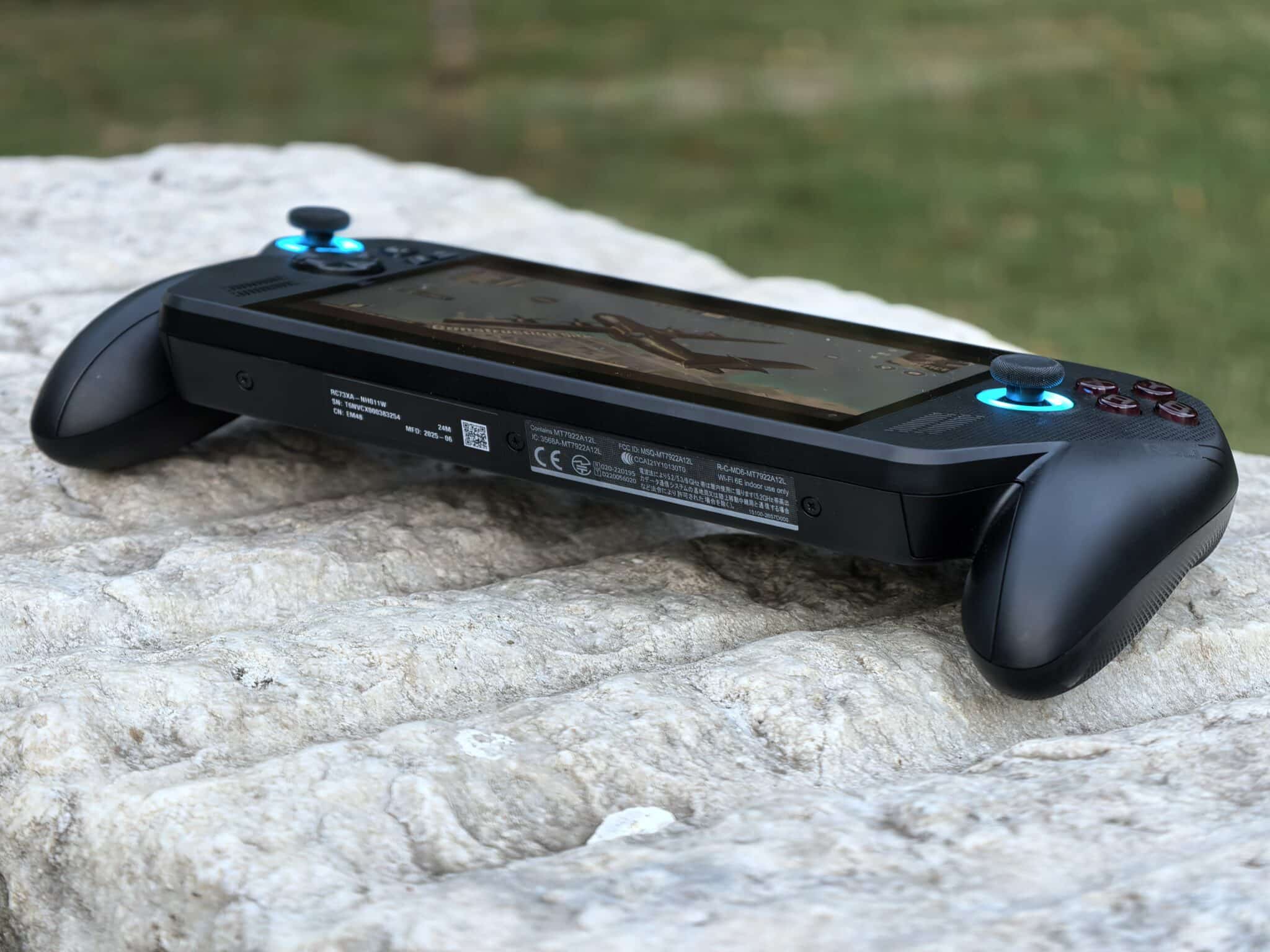ROG Xbox Ally X: най-мощният „Xbox в раницата“ — но все пак истински PC