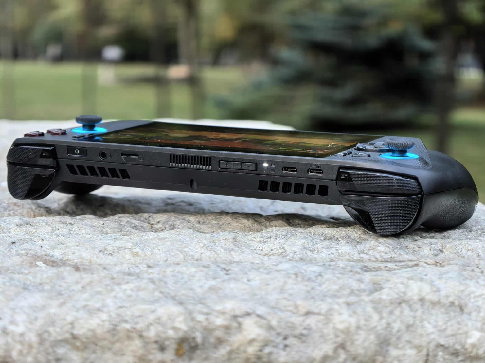 ROG Xbox Ally X: най-мощният „Xbox в раницата“ — но все пак истински PC