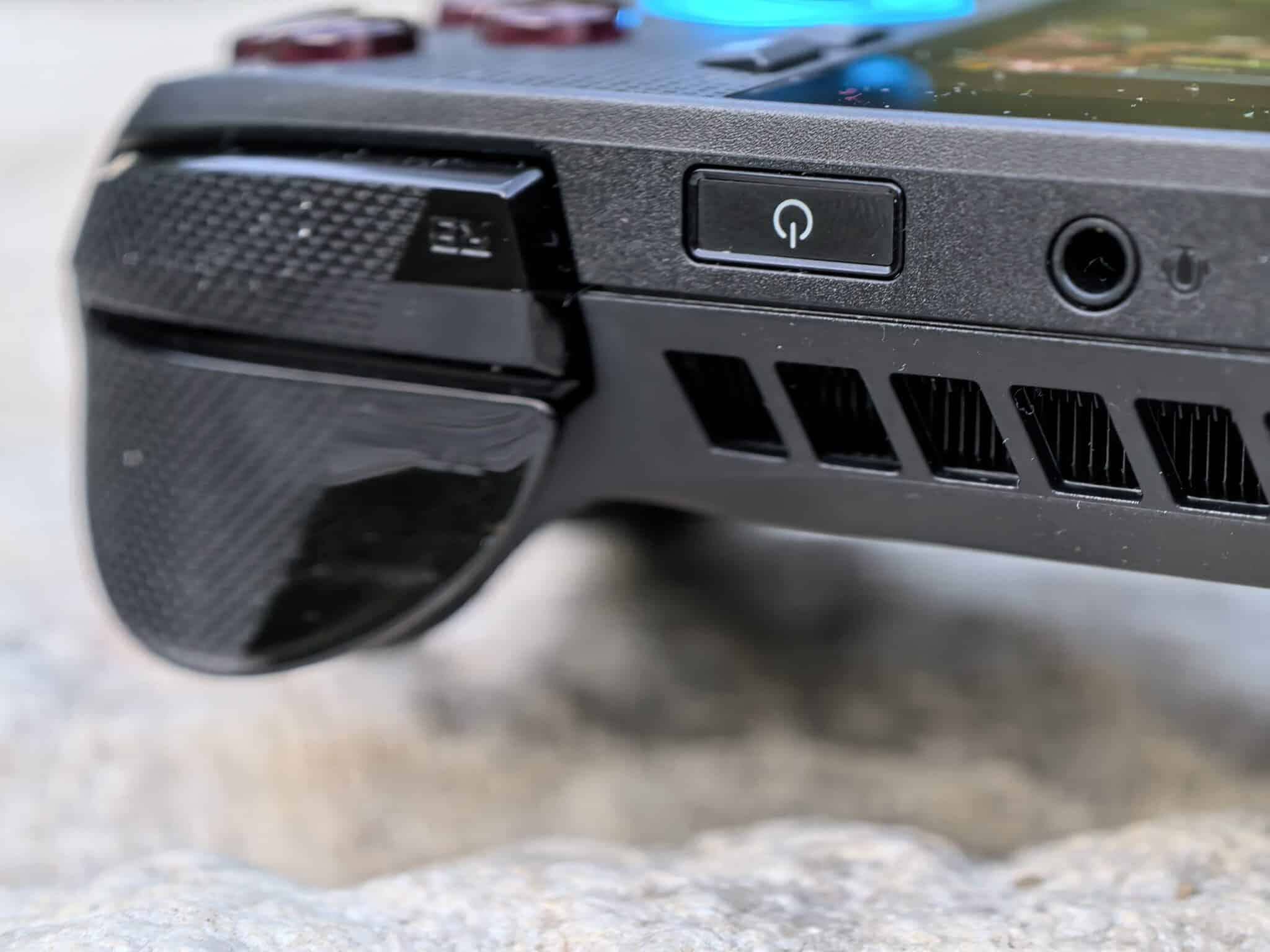 ROG Xbox Ally X: най-мощният „Xbox в раницата“ — но все пак истински PC