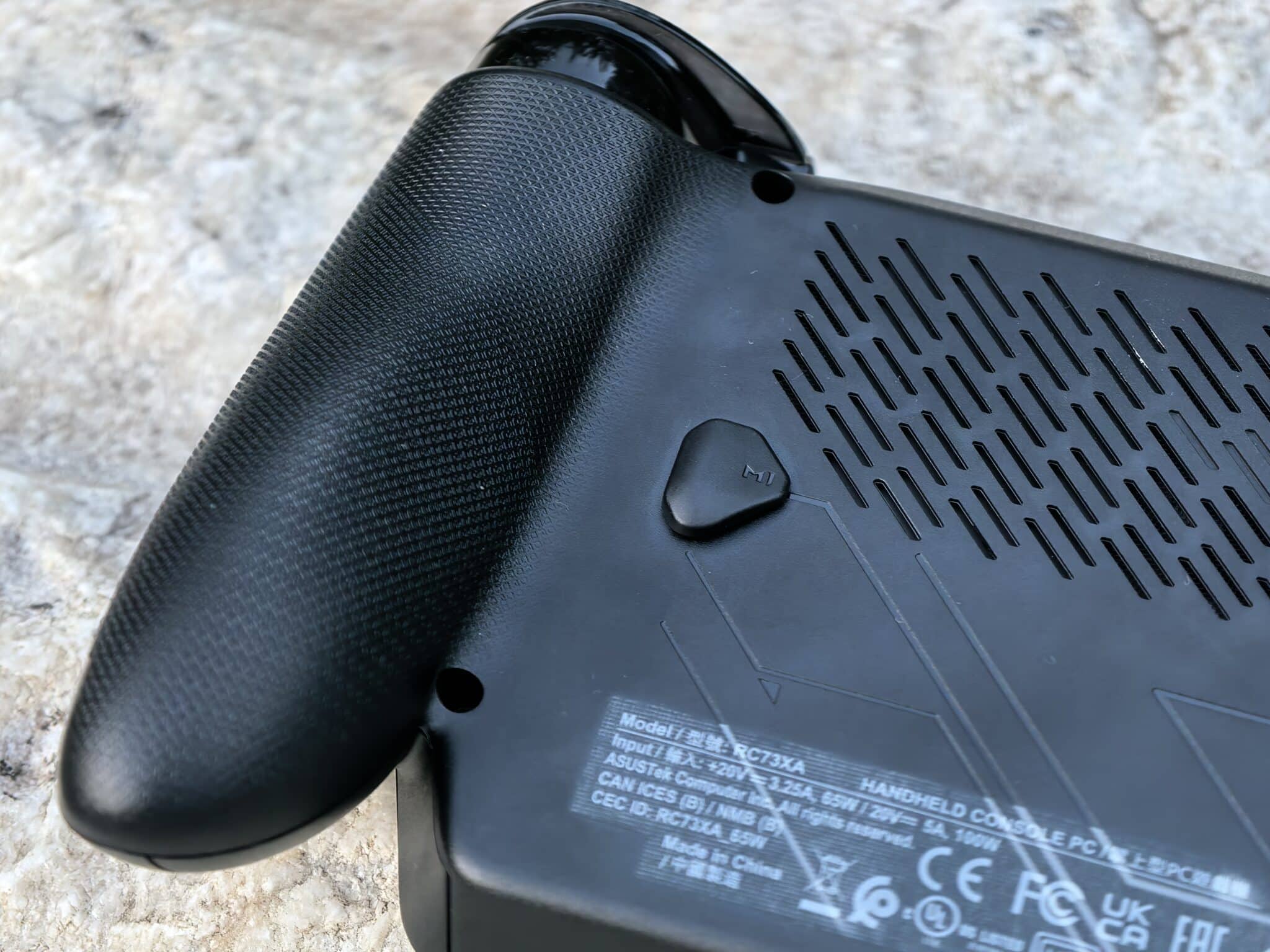 ROG Xbox Ally X: най-мощният „Xbox в раницата“ — но все пак истински PC