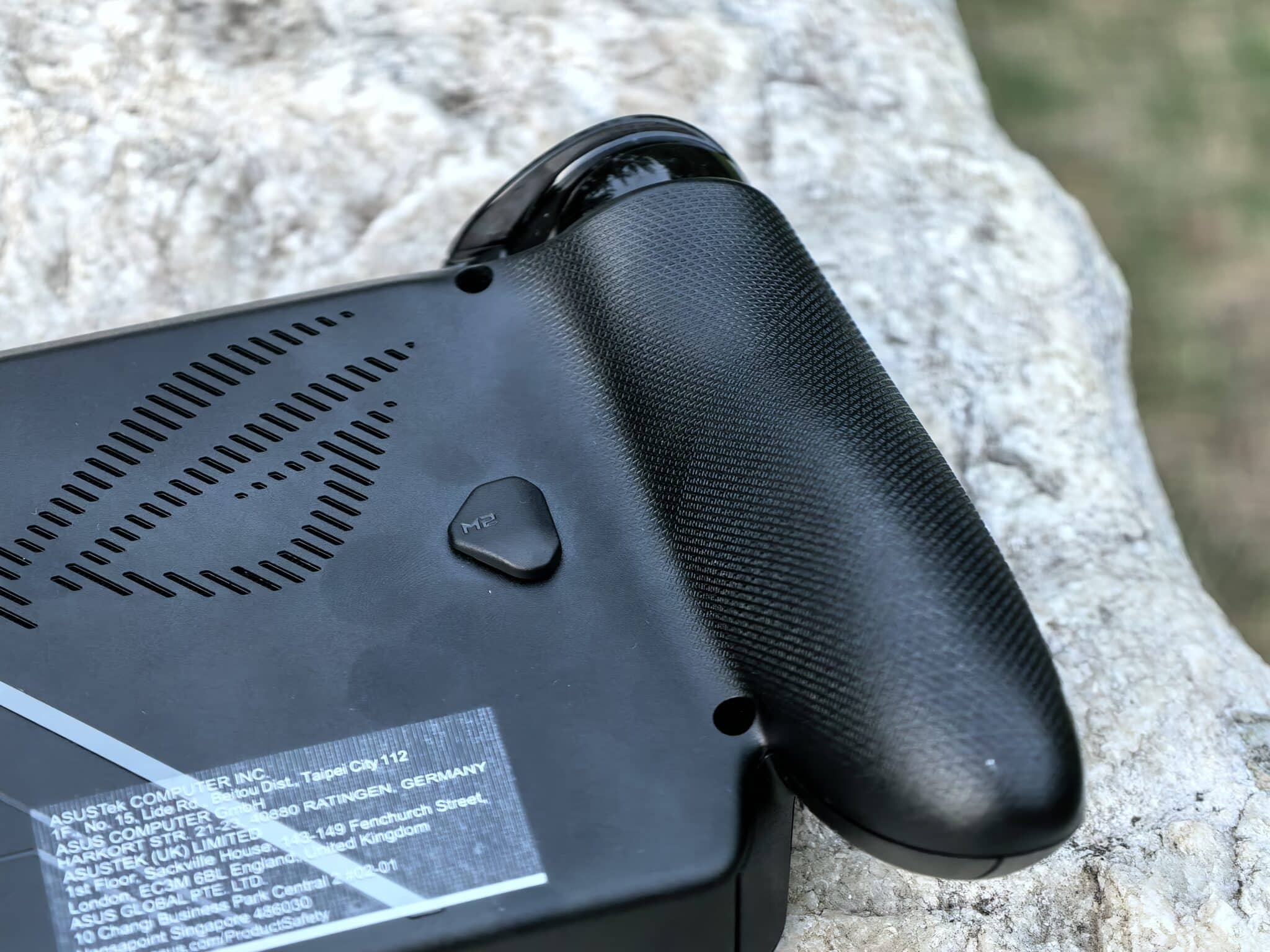 ROG Xbox Ally X: най-мощният „Xbox в раницата“ — но все пак истински PC
