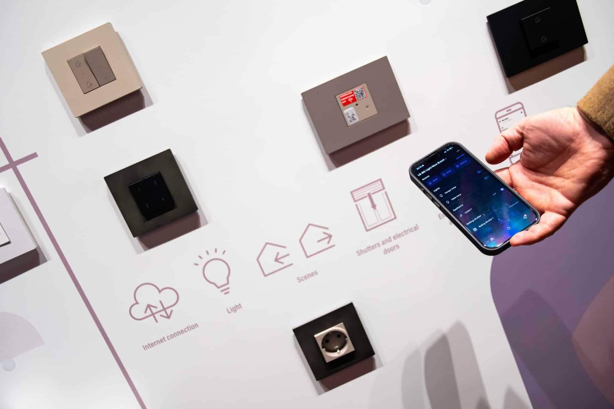 Legrand България представя новата серия ключове и контакти на BTicino – LightNow – комбинация от дизайн, устойчивост и функционалност за дома и офиса