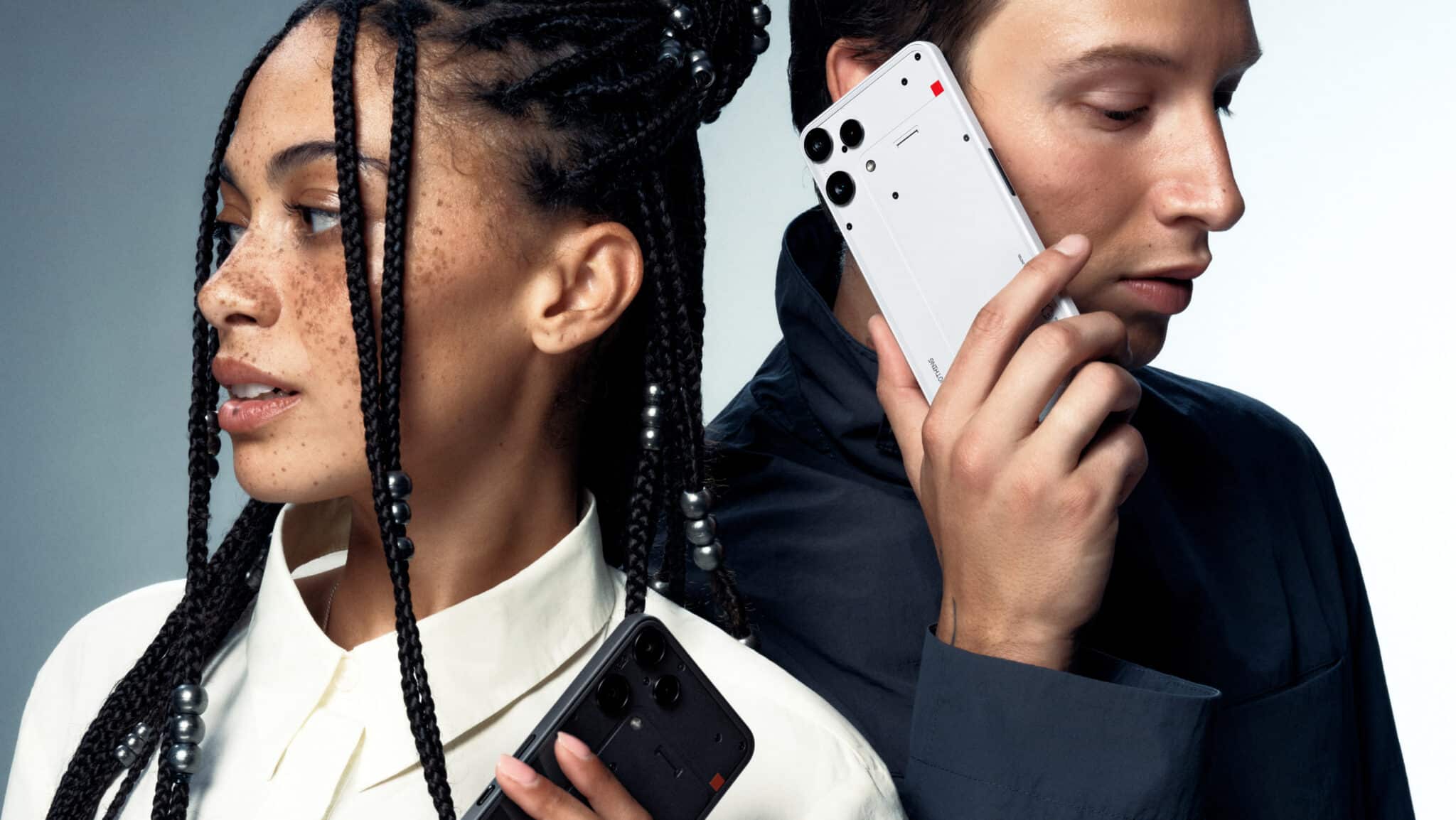 Nothing Phone (3a) Lite – новият стилен „бунтар“ в средния клас, който не прави компромиси с визията и възможностите си