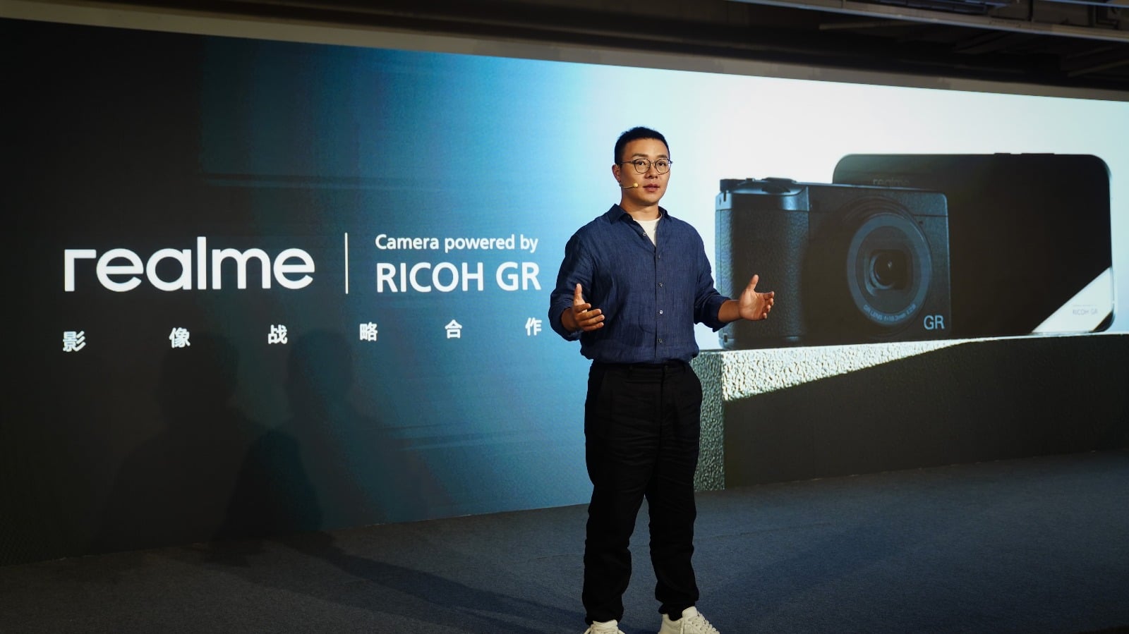 realme и RICOH обединяват сили: легендарната GR фотография идва в смартфон за първи път с realme GT 8 Pro