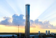 SpaceX представи новия ускорител Super Heavy преди 12-тото тестово изстрелване на космическия кораб Starship