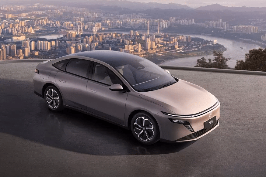 По-евтин със  000: хибридният седан Nissan N6 е разкрит изцяло