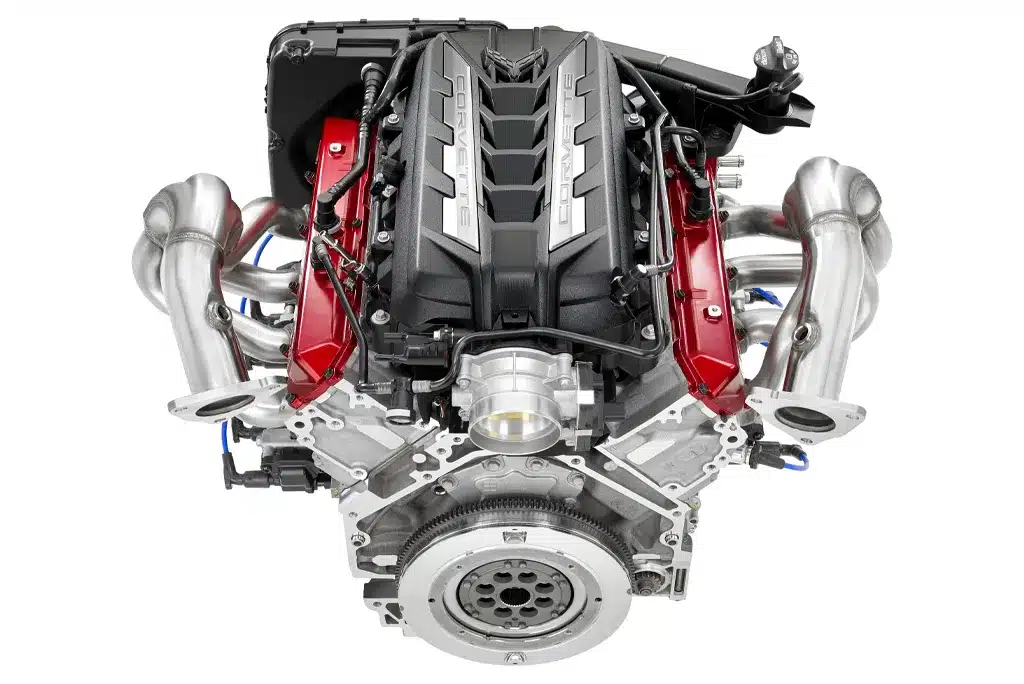 GM работи върху нови V8 двигатели