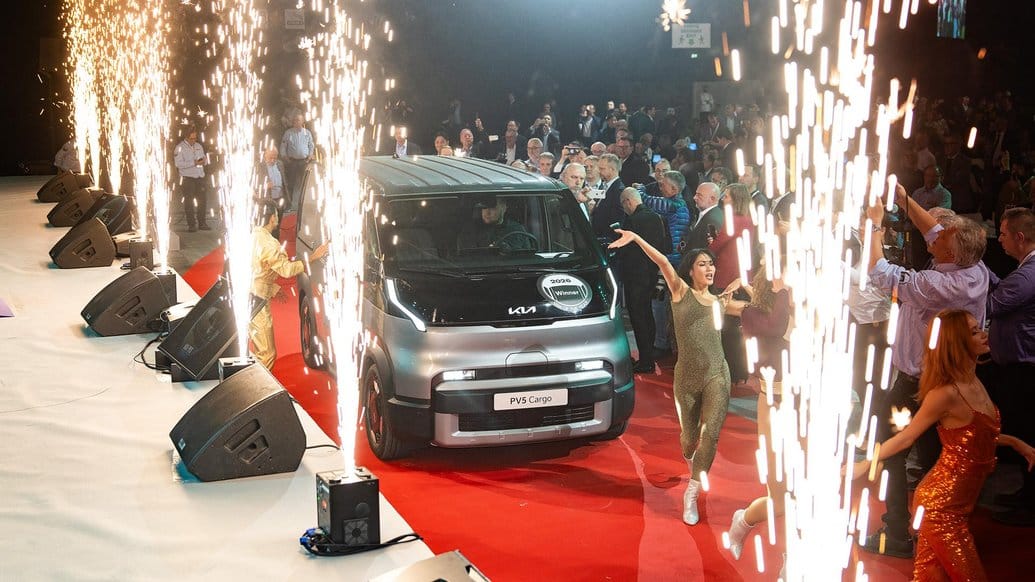 Kia PV5 бе обявен за ван на годината
