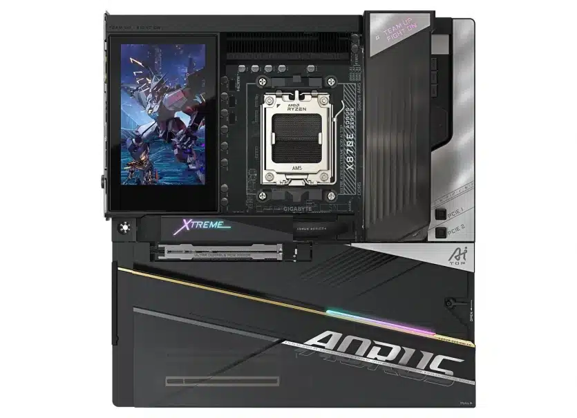 Gigabyte представи AM5 дънна платка с вграден 5“ дисплей
