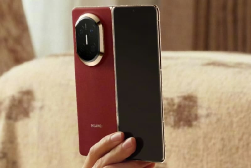 Huawei се похвали с високата надеждност на сгъваемия смартфон Mate X7 и разкри неговия дизайн