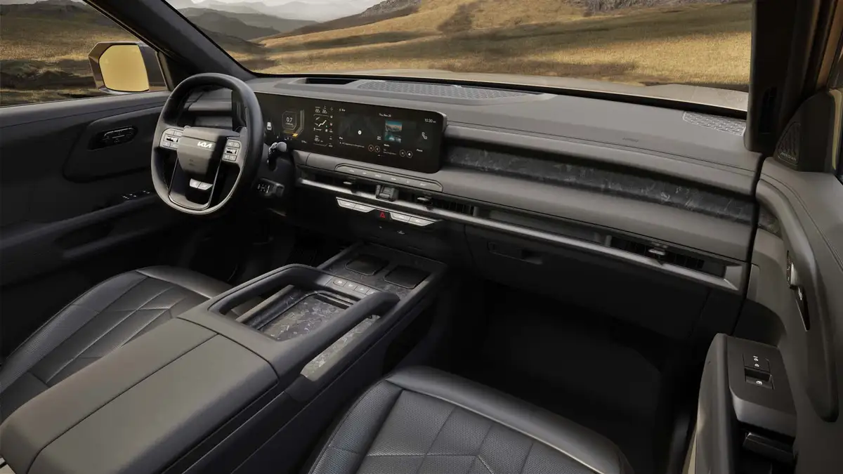 Новият Kia Telluride има доста противоречив външен вид: снимки