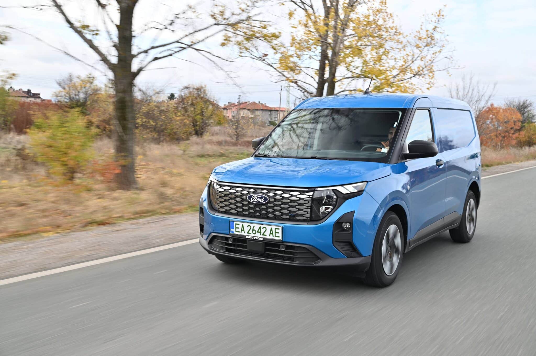 Ford представи своя изцяло електрически E-Courier за бизнеса