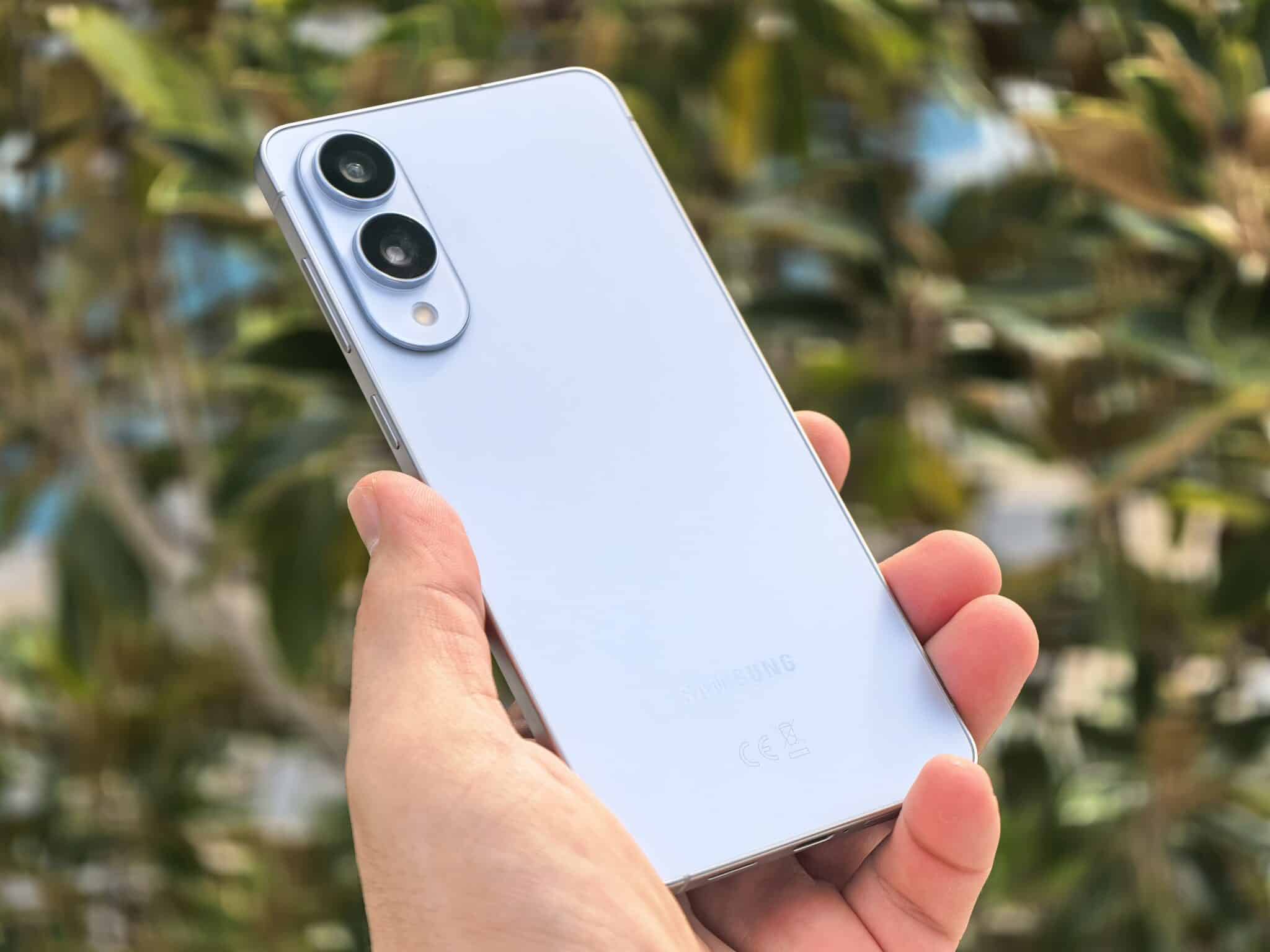 Galaxy S25 Edge: най-елегантният флагман, който Samsung е създавал