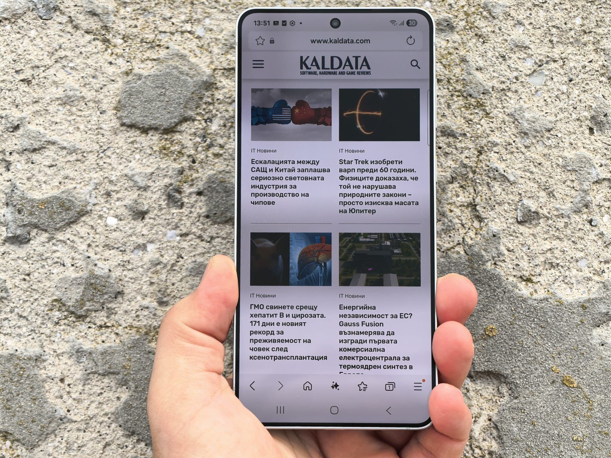 Galaxy S25 Edge: най-елегантният флагман, който Samsung е създавал