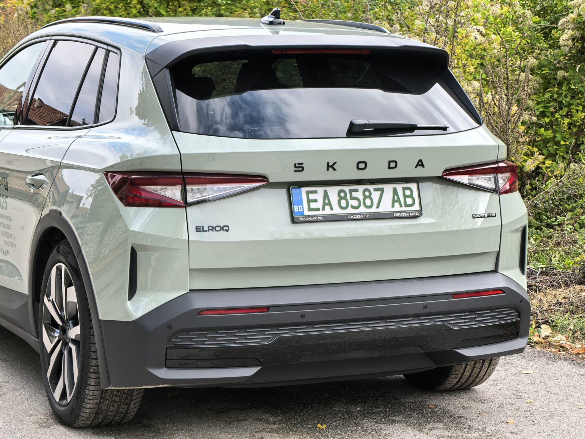 Škoda Elroq 85: Това ли е най-добрият електрически SUV под 100 000 лева у нас?