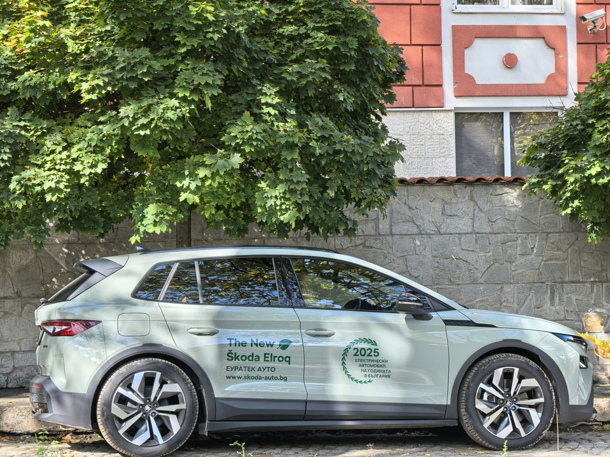 Škoda Elroq 85: Това ли е най-добрият електрически SUV под 100 000 лева у нас?