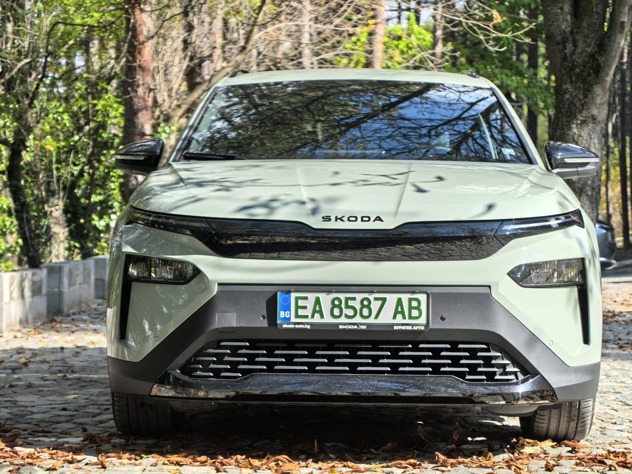 Škoda Elroq 85: Това ли е най-добрият електрически SUV под 100 000 лева у нас?