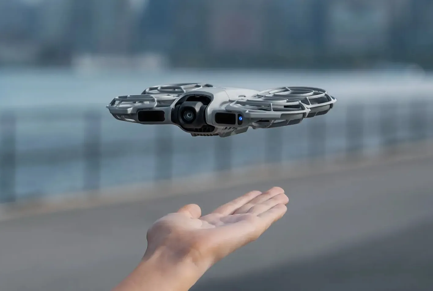 DJI представи второто поколение селфи дрон Neo 2 с жестово управление на цена от 1