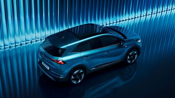 Renault Symbioz: новата дефиниция на „златната среда“ при SUV-овете