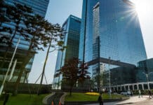 Samsung очаква да сертифицира HBM4 за нуждите на Nvidia до края на тази година