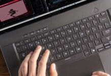 Acer и Asus се готвят да повишат рязко цените на персоналните си компютри и ноутбуци през януари – виновни са покачващите се цени на DDR5 и SSD