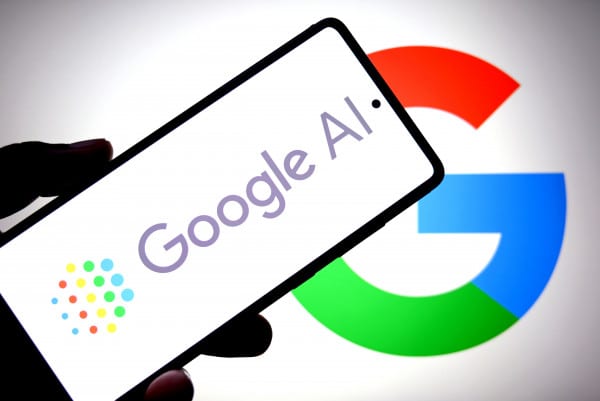 „Сами сте си виновни, че сте попитали“: Google намери аргумент в съда по делото си за клевета срещу своя AI