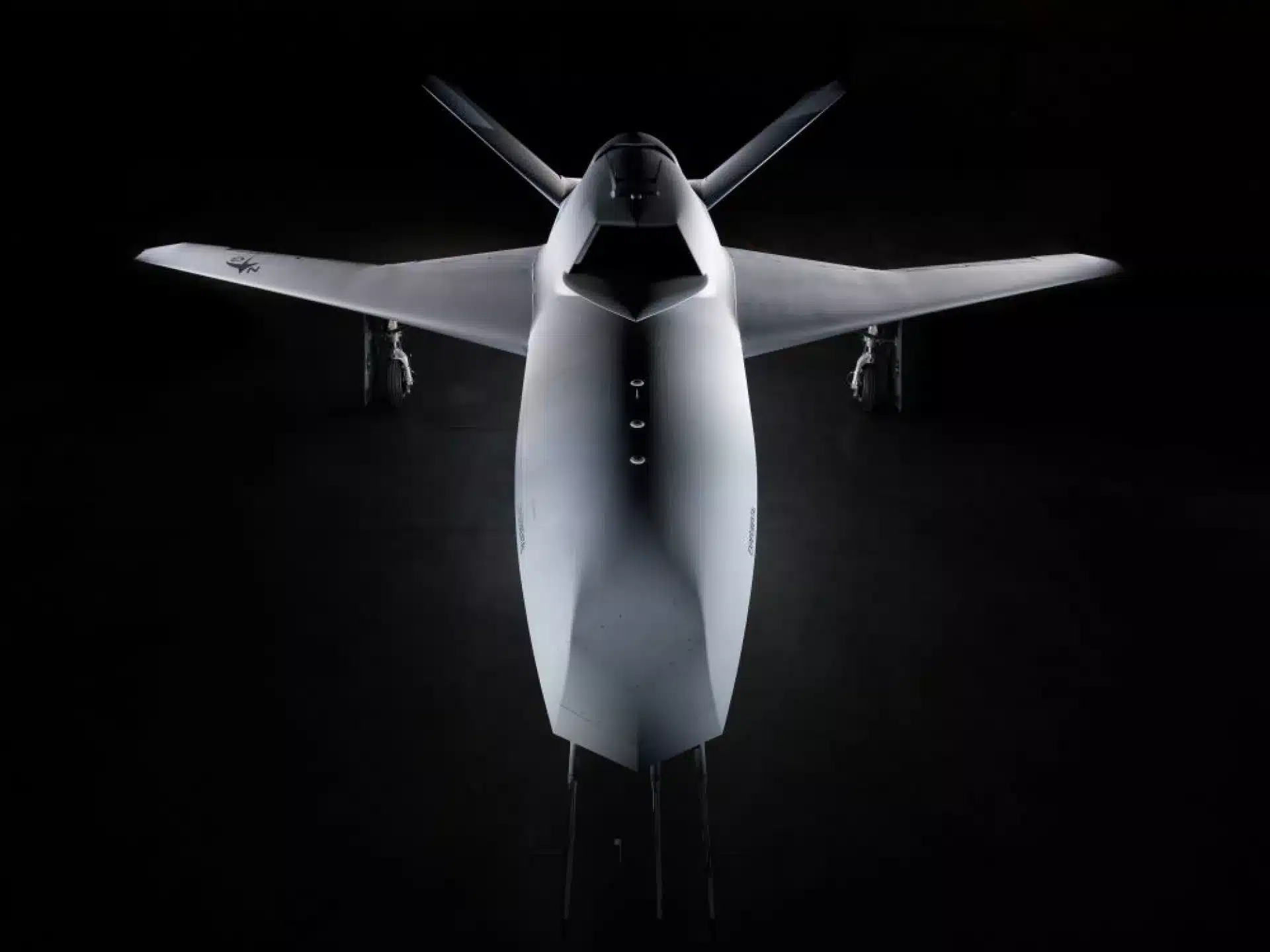Безпилотният самолет Talon на Northrop Grumman е станал по-лек и по-евтин
