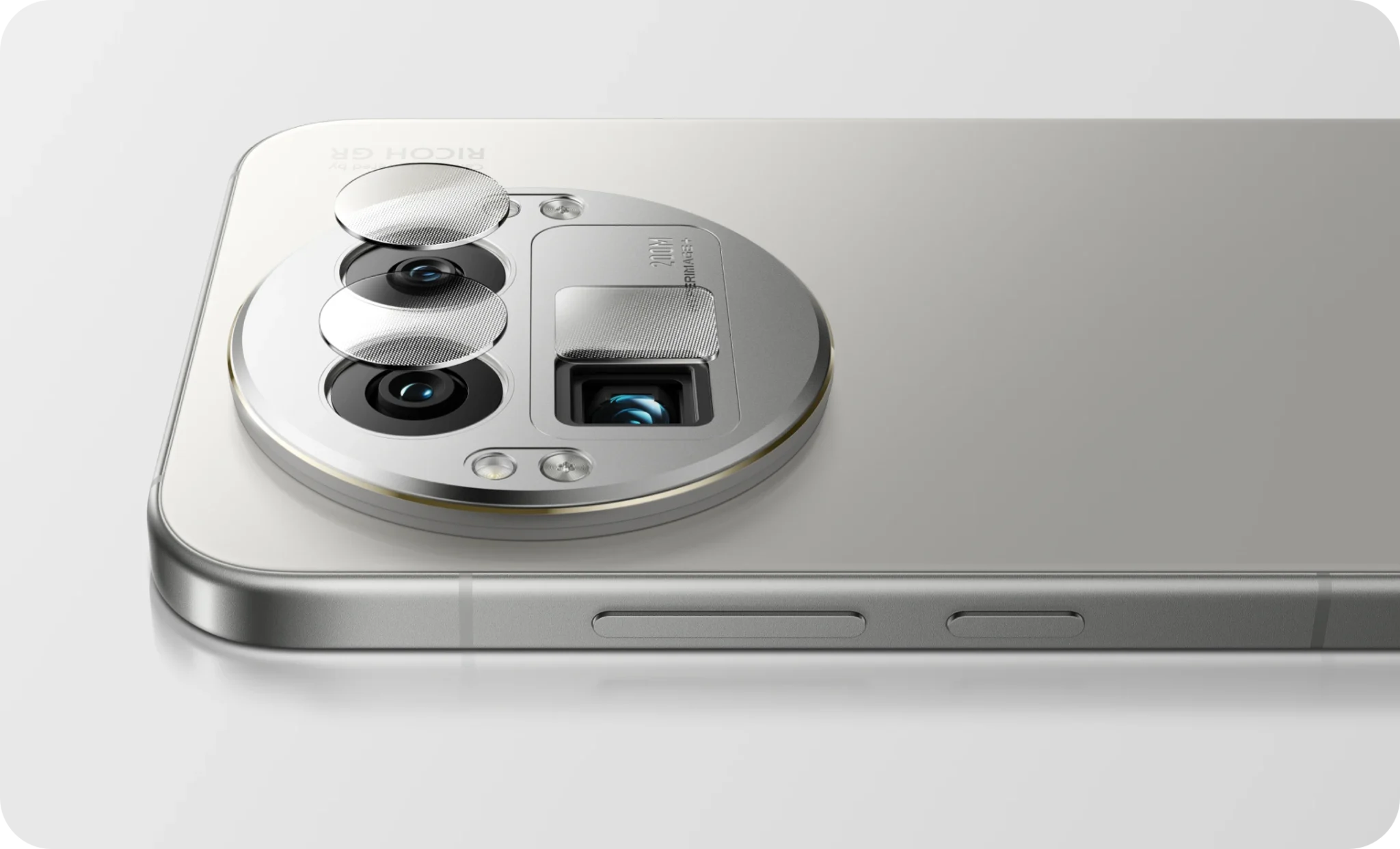Не купувай флагман, докато не видиш това: Realme GT 8 Pro е шокиращо добър