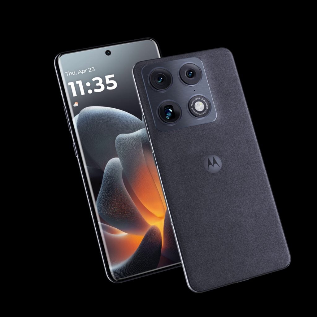 Motorola подготвя отговор на Apple и Samsung: новият флагман Signature впечатлява с дизайна си още преди анонса