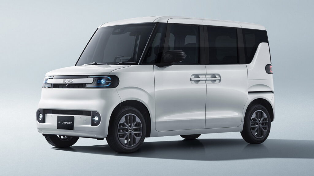 Бестселърът става електрически: Honda планира да пусне N-Box EV до 2027 г.