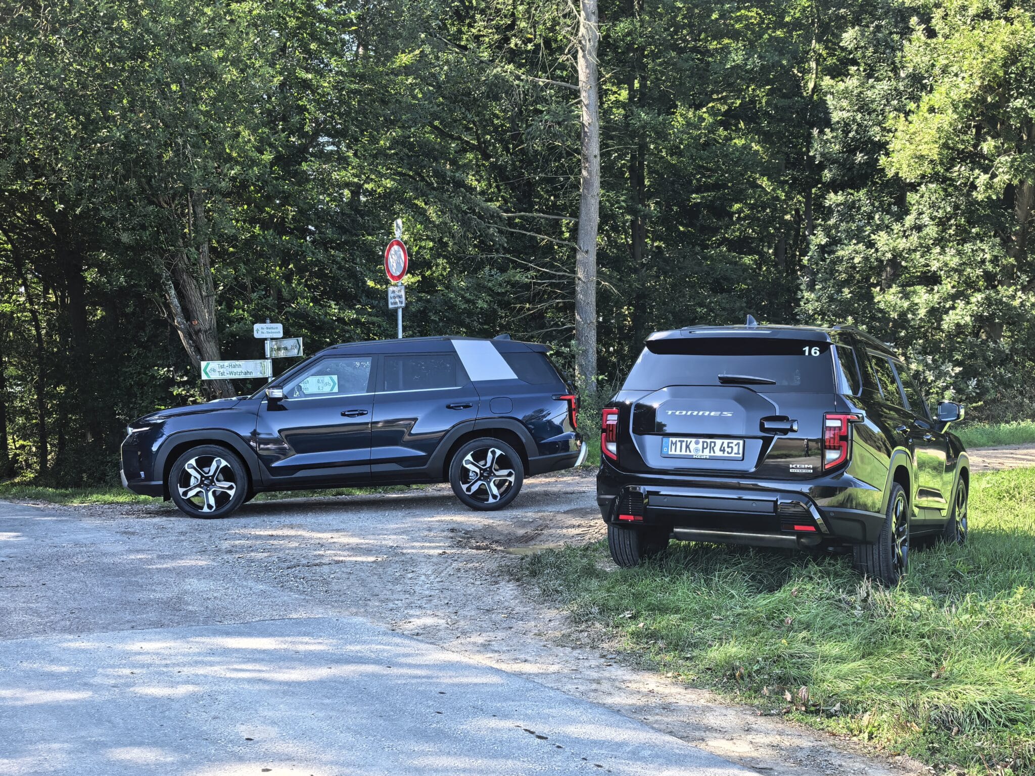 KGM Torres HEV: SUV от Корея, който не просто иска да навакса, а да изпревари