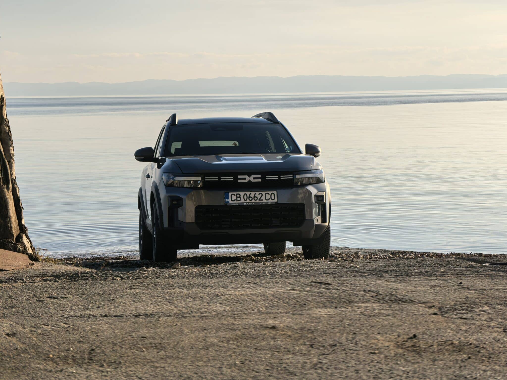 Dacia Bigster G140: 1400 км пробег, голям семеен SUV и сметка за гориво като от други времена