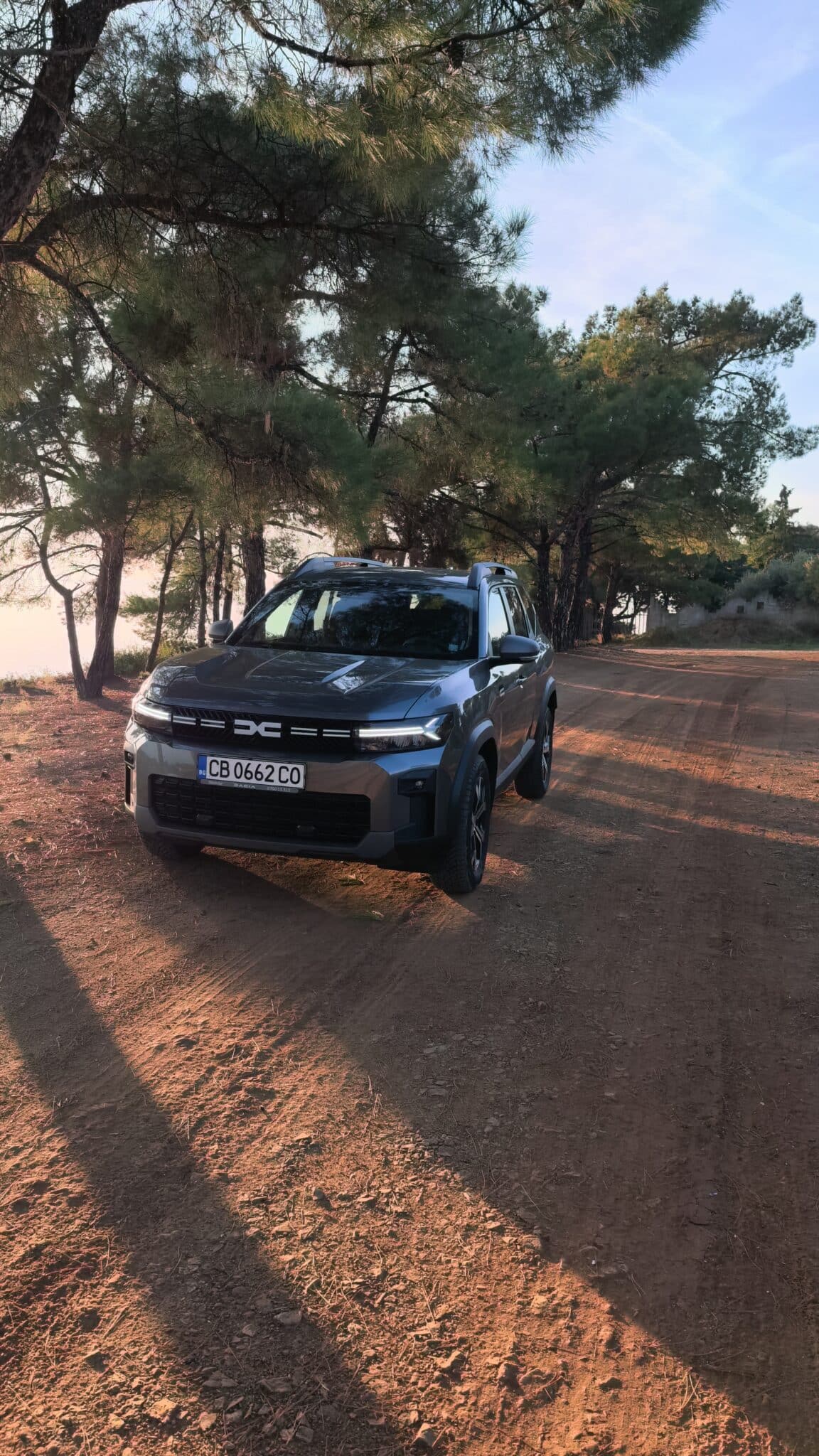Dacia Bigster G140: 1400 км пробег, голям семеен SUV и сметка за гориво като от други времена