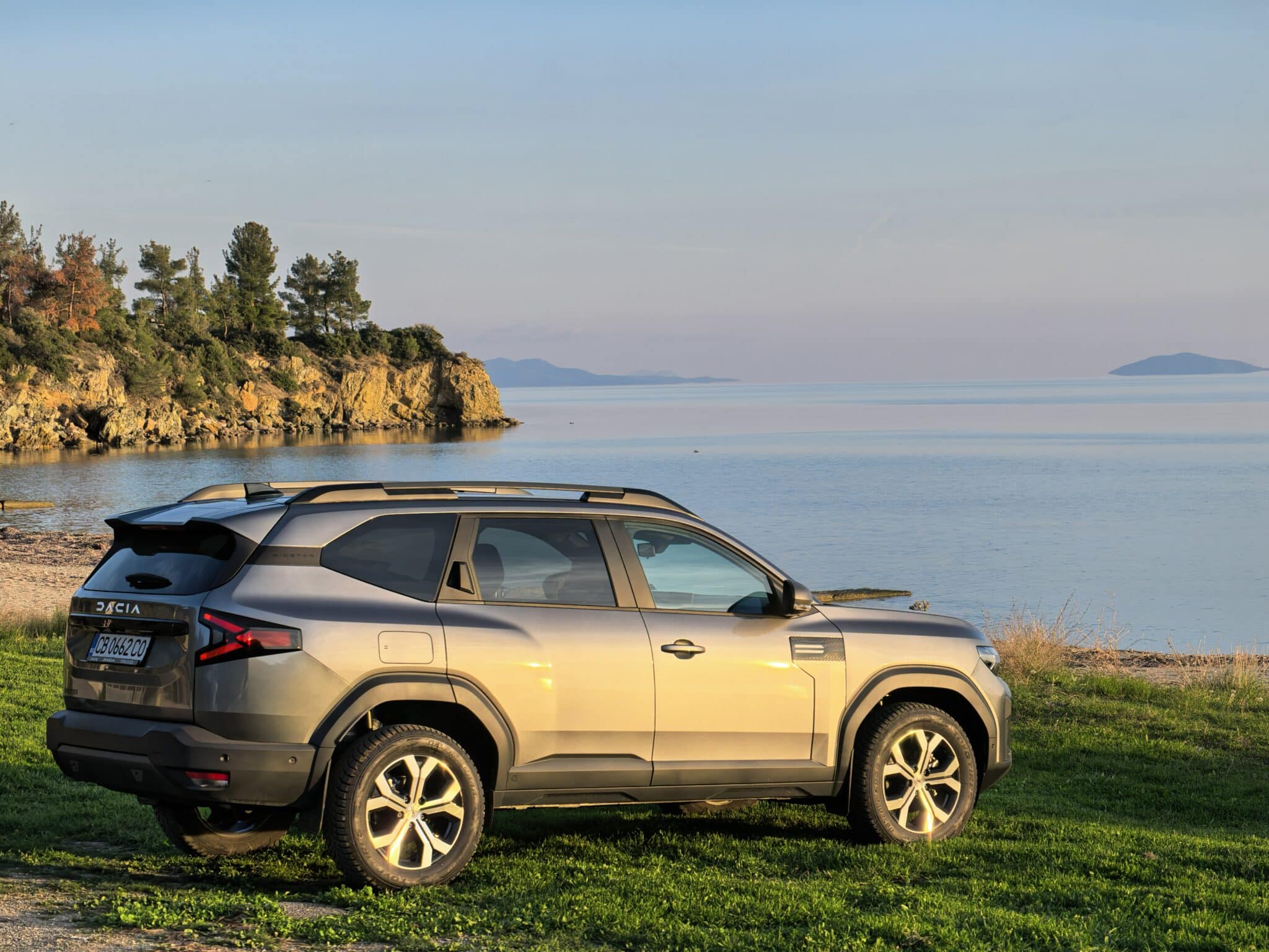 Dacia Bigster G140: 1400 км пробег, голям семеен SUV и сметка за гориво като от други времена