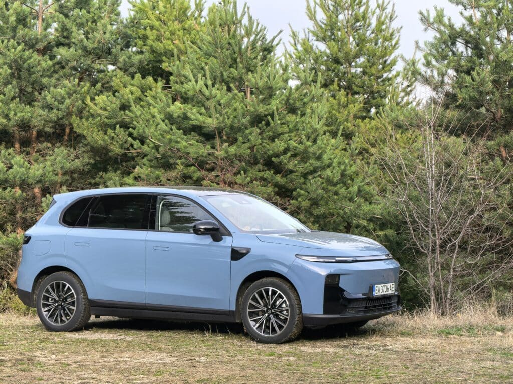 Край на „електричките са за богатите“? Leapmotor: пробег, оборудване и цена като на хибрид вече в България