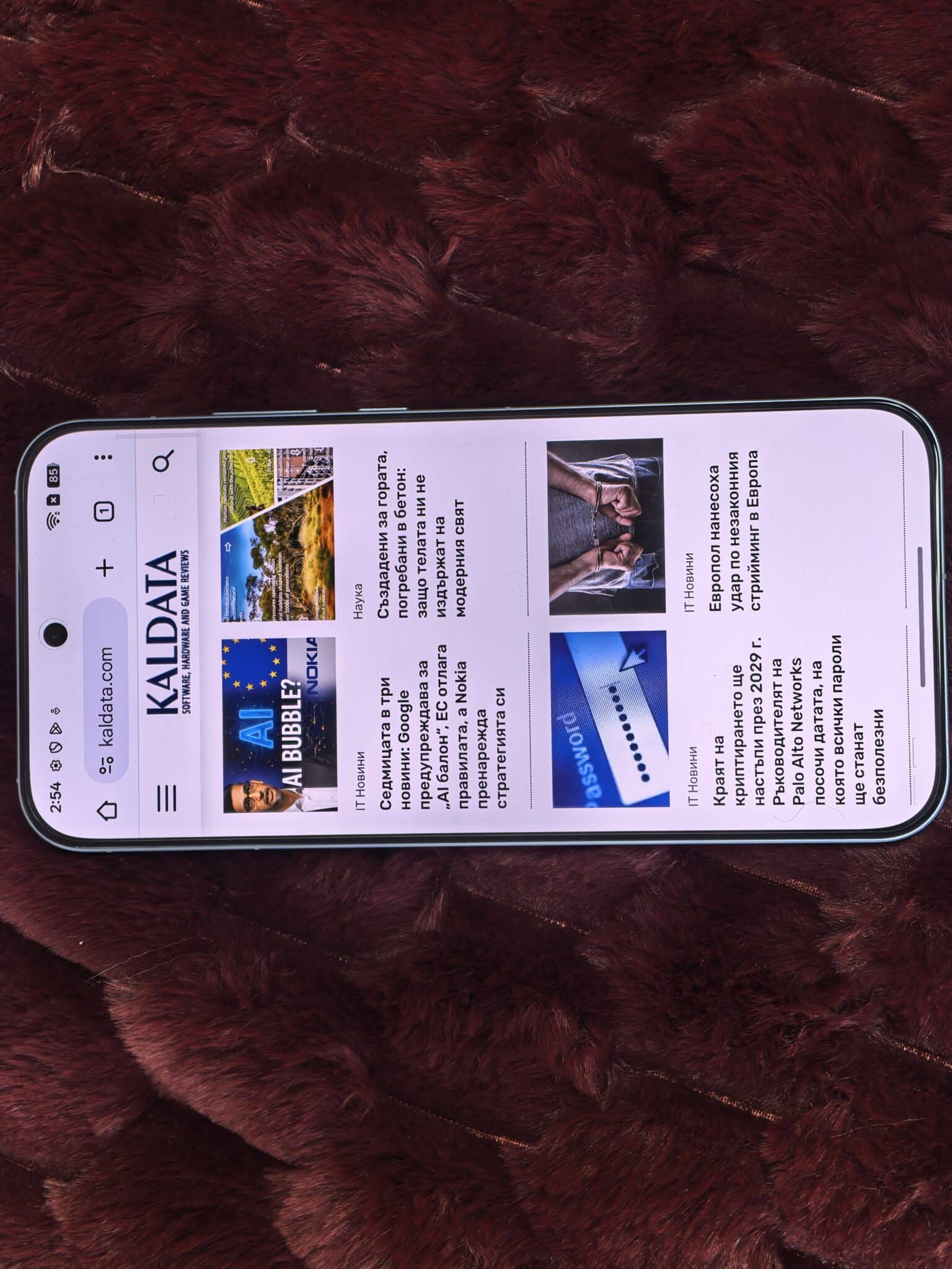 Не купувай флагман, докато не видиш това: Realme GT 8 Pro е шокиращо добър