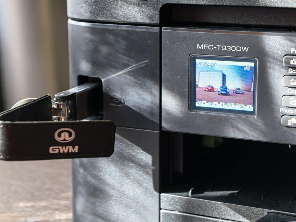 Печаташ, сканираш, копираш – и забравяш за консумативите: Brother MFC-T930DW