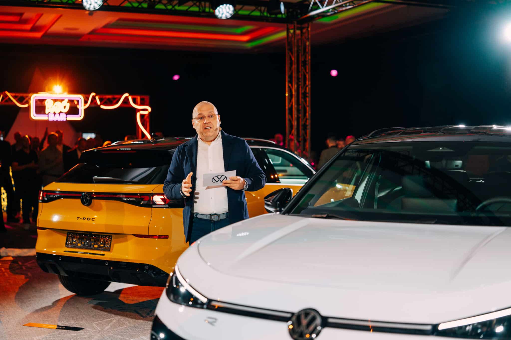 Новият Volkswagen T-Roc вече е в България: по-голям, по-хибриден и много по-технологичен
