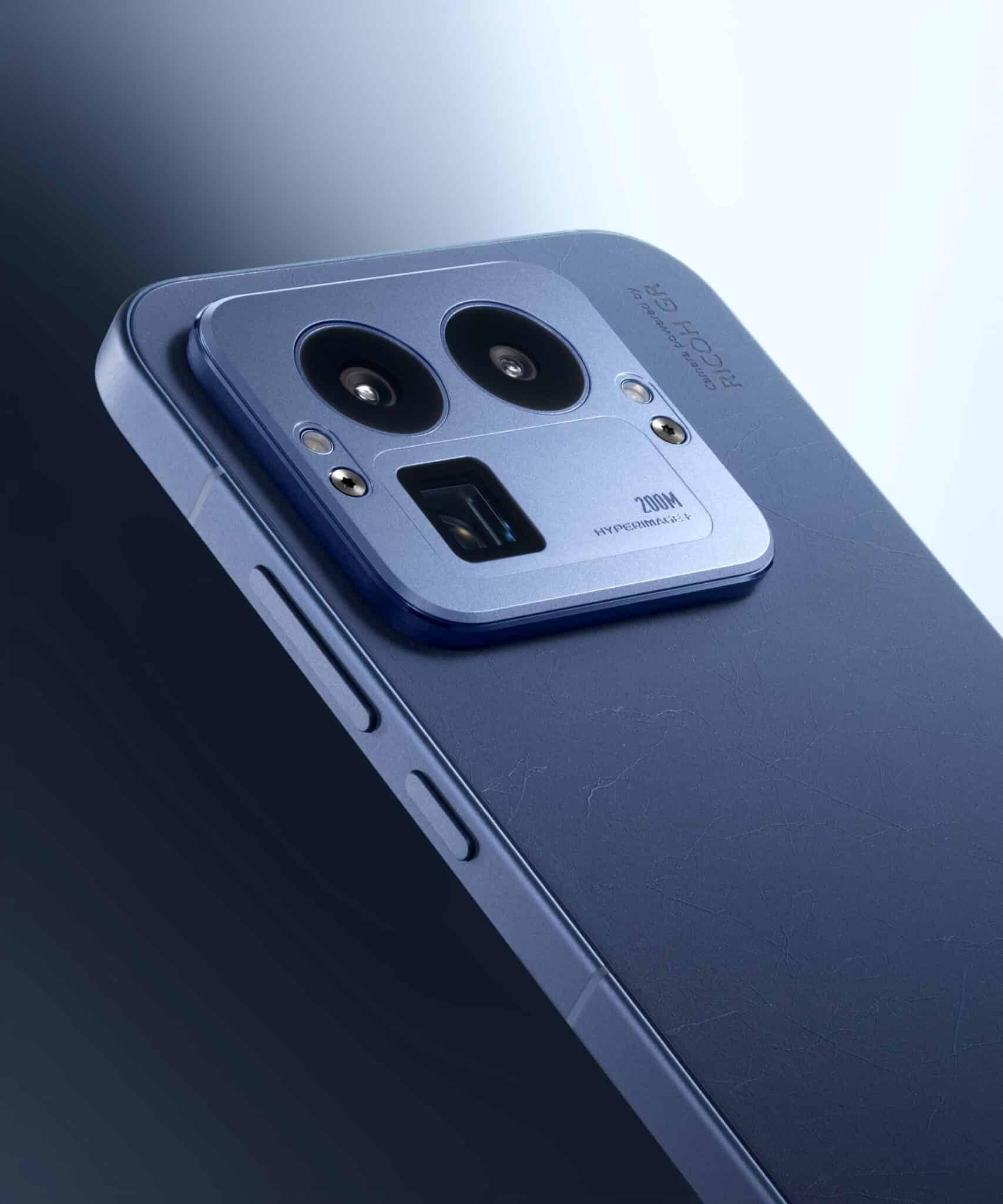 realme пусна в България GT 8 Pro – флагман с нов процесор, 200MP телефото камера и модулен дизайн