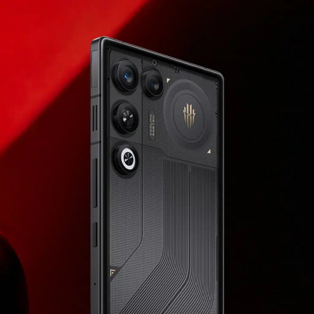 Прозрачен корпус и RGB подсветка на логото: Nubia публикува тийзъри на Red Magic 11 Air