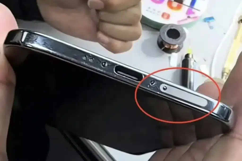 Ентусиаст добави SIM слот в iPhone Air чрез впечатляваща модификация