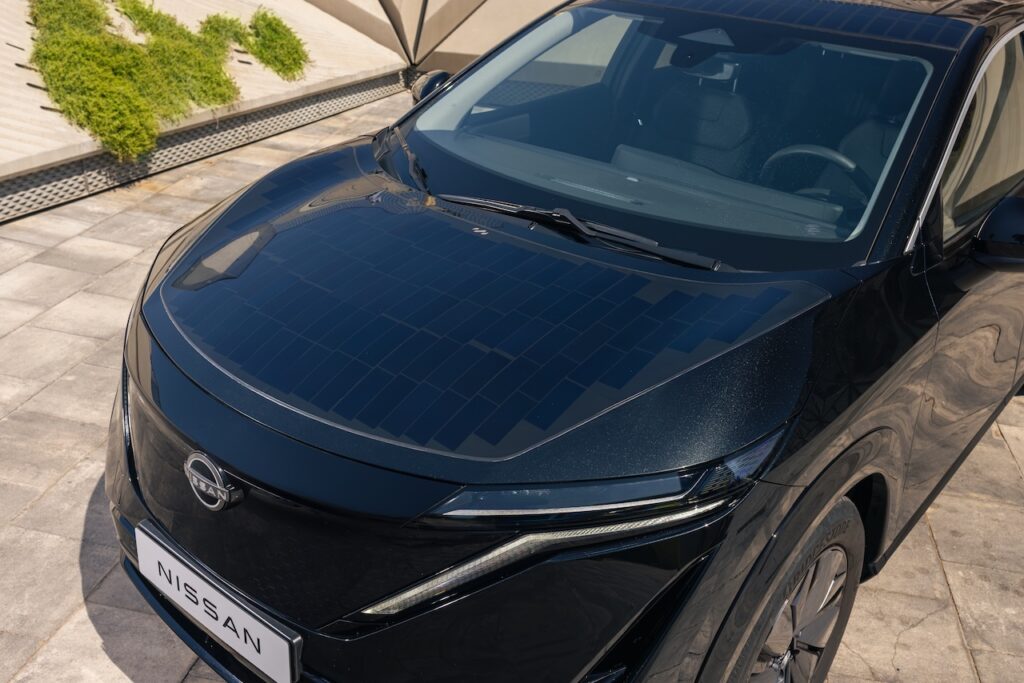 Nissan Ariya превръща слънчевата светлина в километри