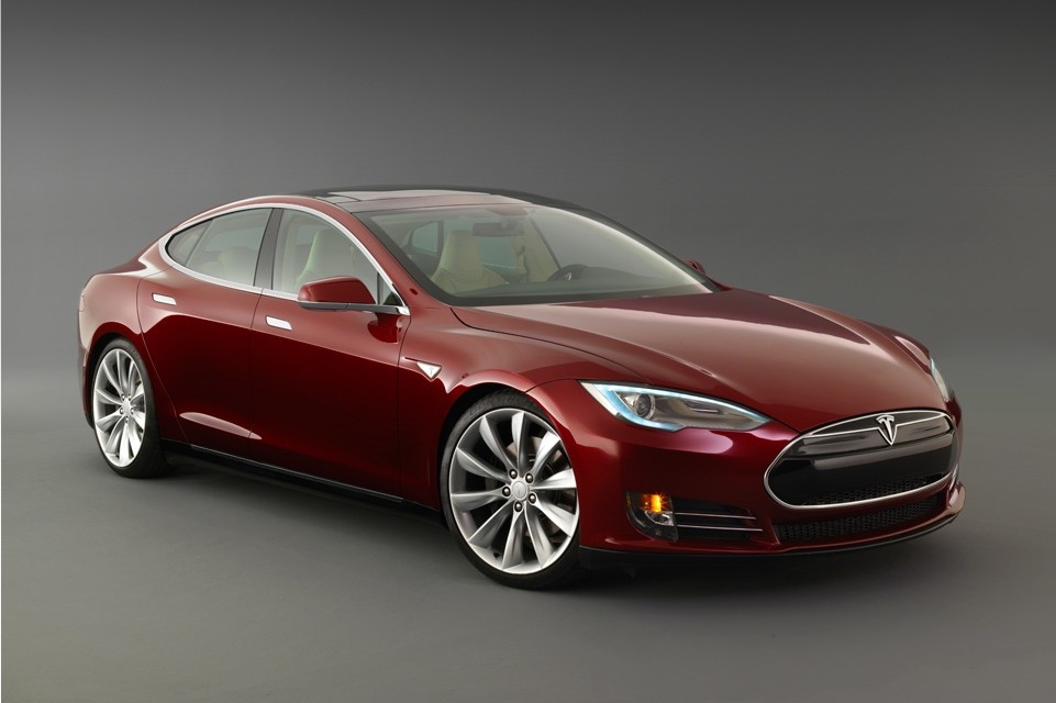 Как смяната на батерия на Tesla може да струва повече от самата кола