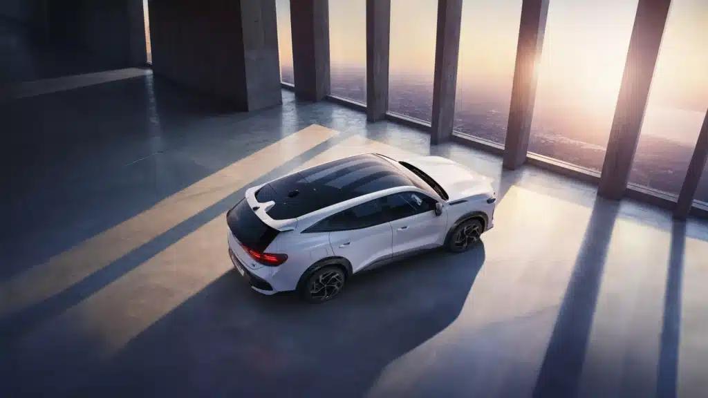 Renault най-накрая вече има истински премиум SUV в лицето на Renault Filante