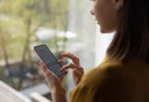 В Русия ще раздават безплатни смартфони с безплатен интернет – каква е уловката?