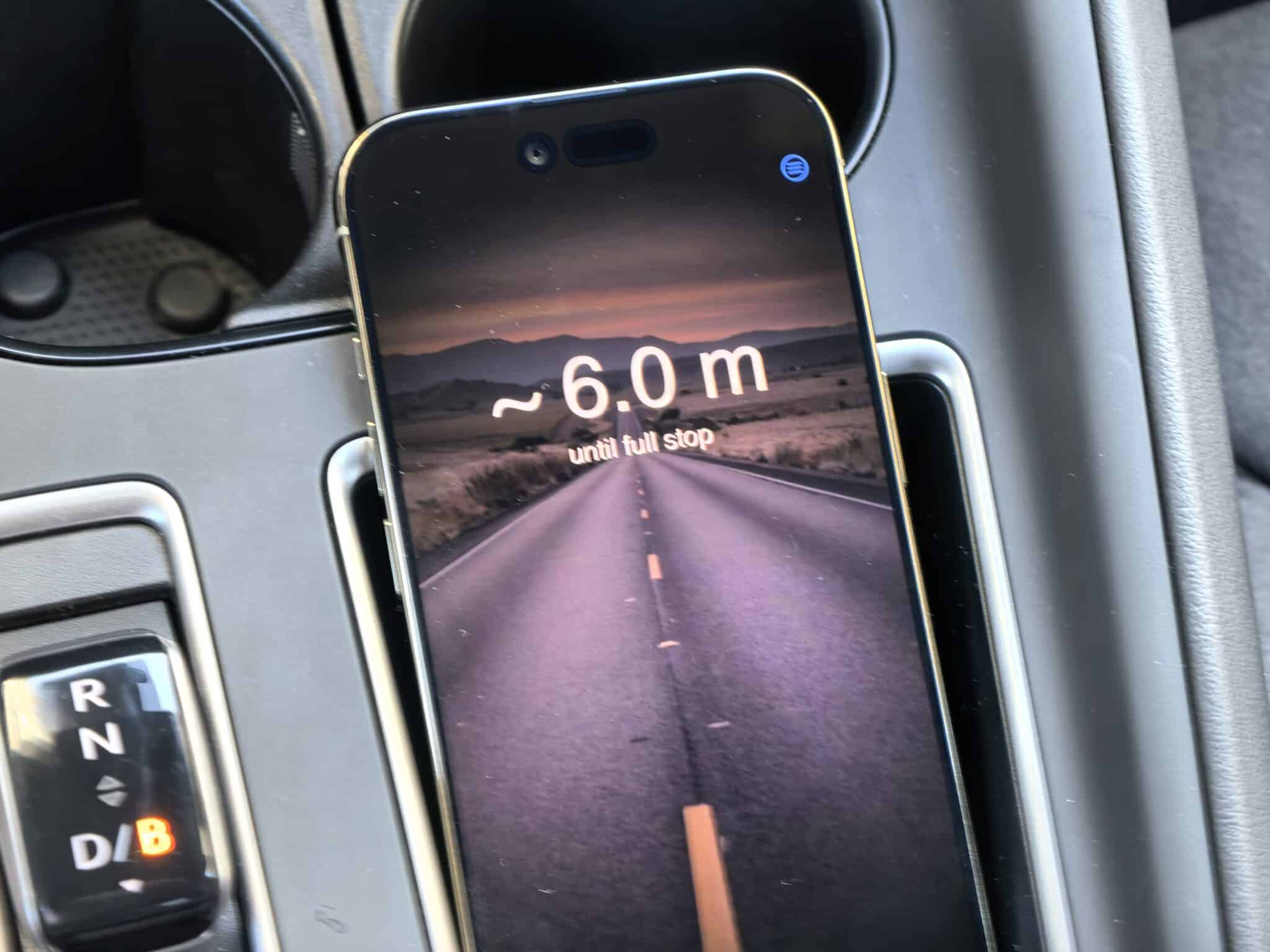 80TRILLIONKM – Единственото приложение, което надвишава европейските изисквания за безопасност и превръща всеки телефон в черна кутия и интелигентен Head-Up дисплей