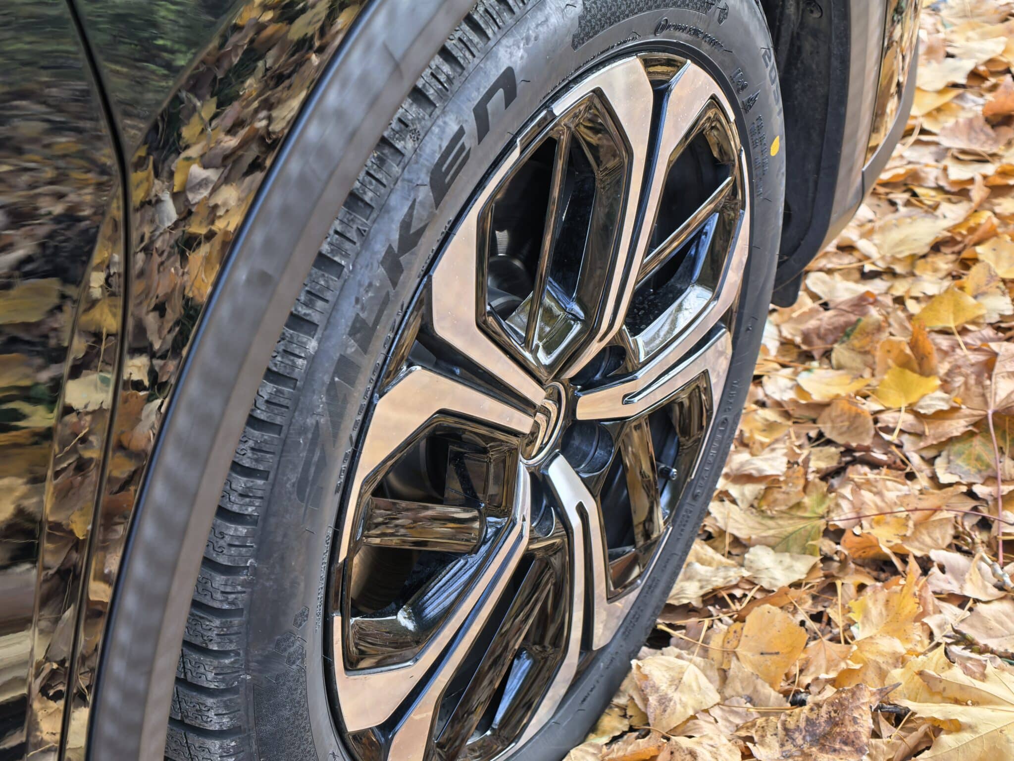 Citroën C5 X Plug-in Hybrid: кола от бъдещето, създадена с мислене от златните години