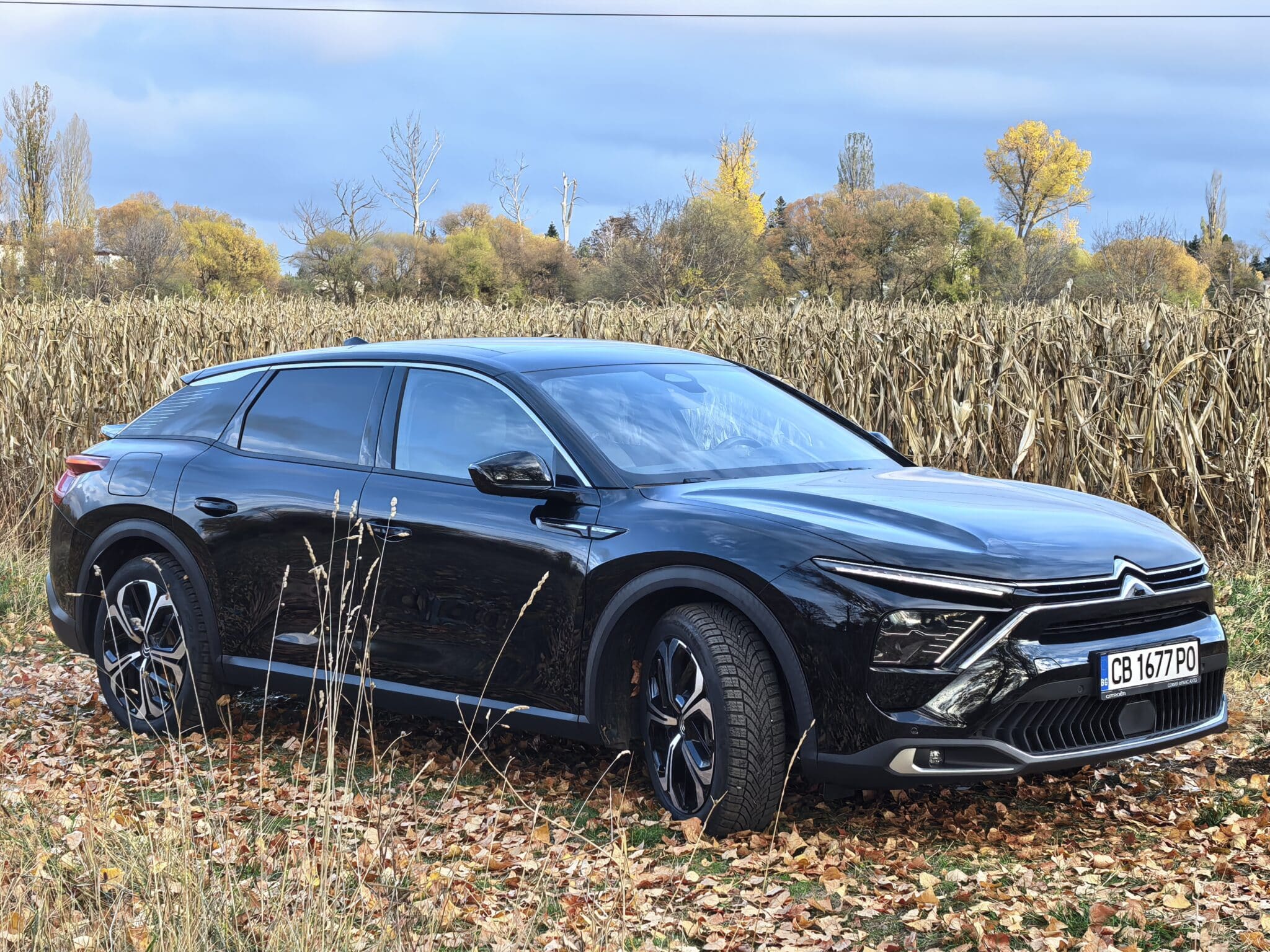 Citroën C5 X Plug-in Hybrid: кола от бъдещето, създадена с мислене от златните години